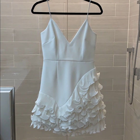 la maison talulah golda ruffle mini dress White ruffle mini dress
